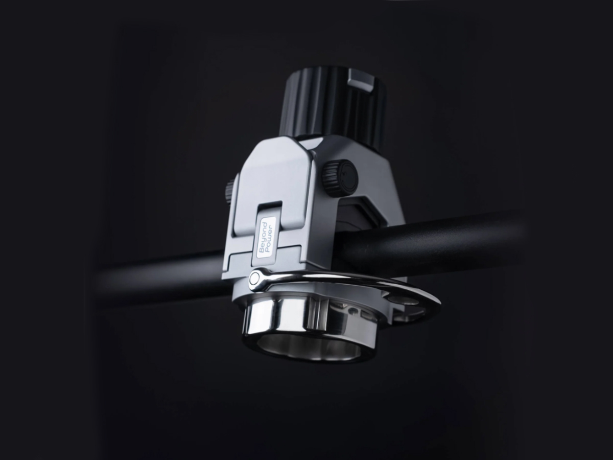 VOLTRA I - Adaptive Bar Mount